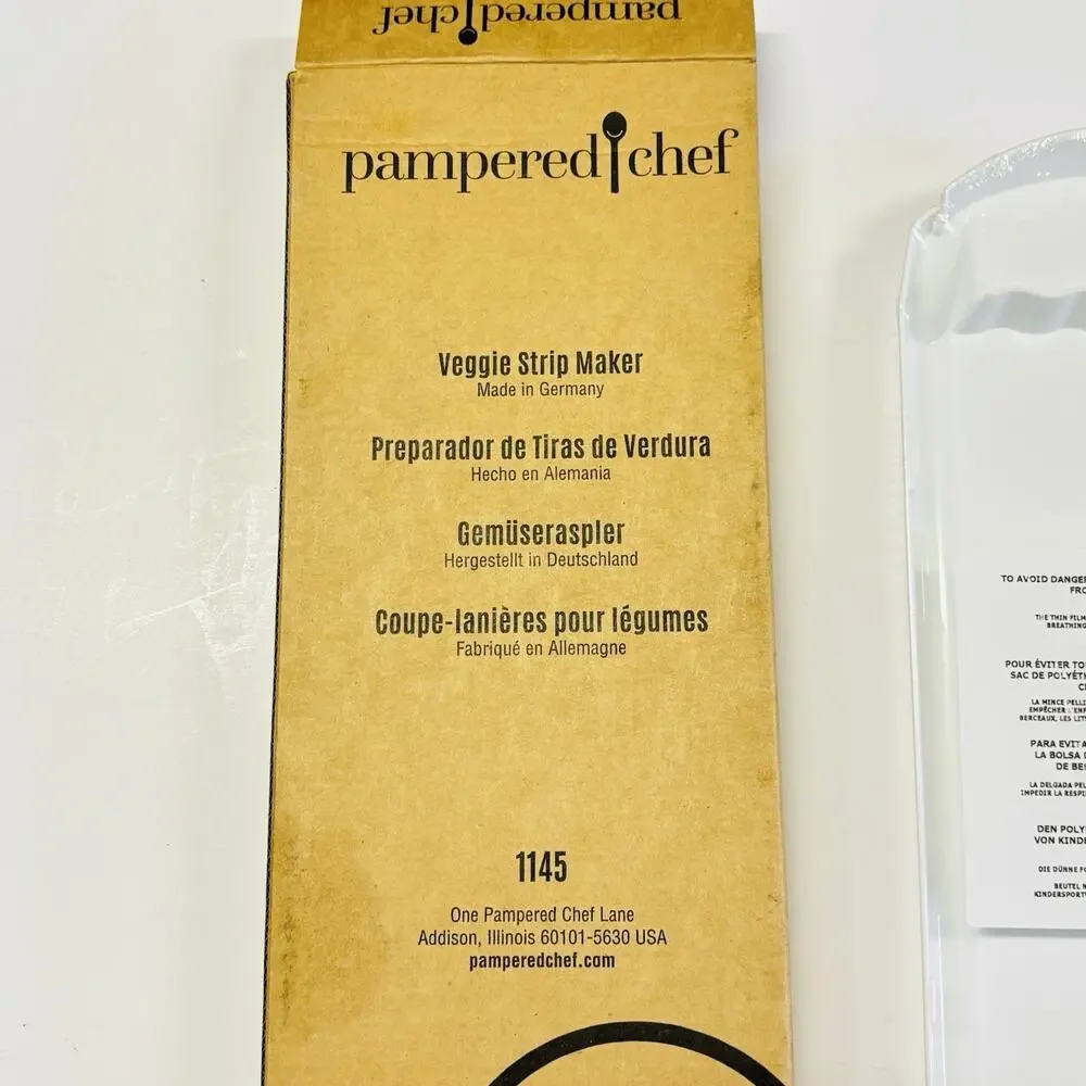 NEW in Box Pampered Chef Veggie Strip Maker 1145 Shredder Grater NIB Sealed.
